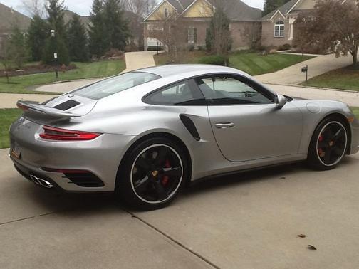 GT Silver Metallic 2019 Porsche 911 Turbo
