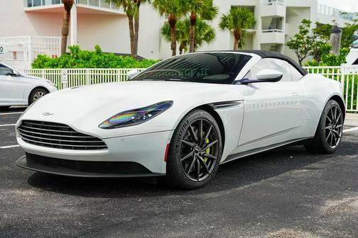 2019 Aston Martin DB11 Volante