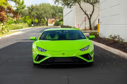 2023 Lamborghini Huracan EVO Coupe RWD