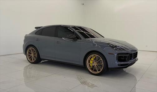 2022 Porsche Cayenne Turbo GT
