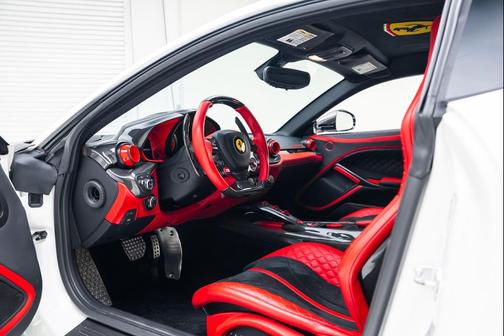 2016 Ferrari F12berlinetta Base