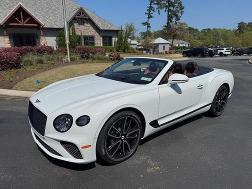 Arctica Solid 2021 Bentley Continental GT W12