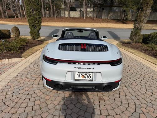 2024 Porsche 911 Carrera 4S Cabriolet