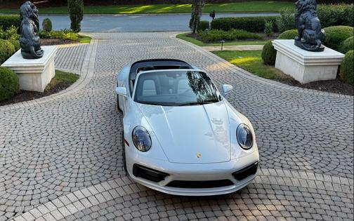 2024 Porsche 911 Carrera 4S Cabriolet