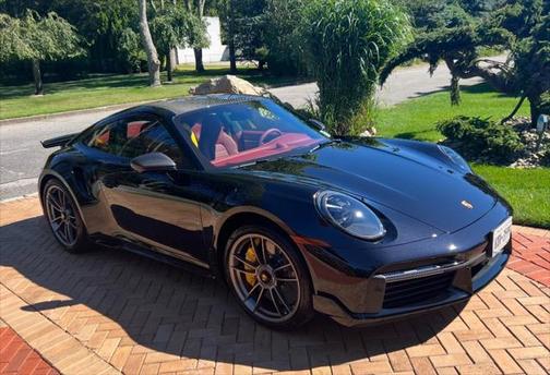 2022 Porsche 911 Turbo S