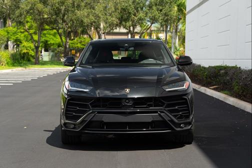 2020 Lamborghini Urus SUV