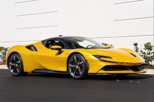 2023 Ferrari SF90 Stradale Coupe