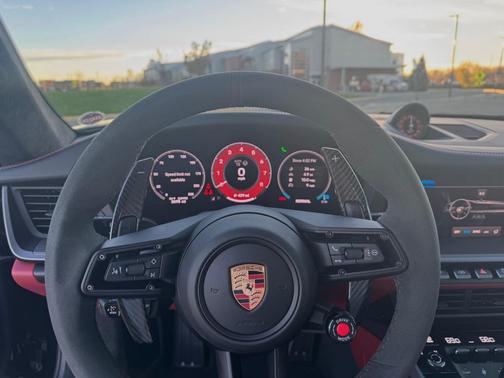 2025 Porsche 911 Carrera S