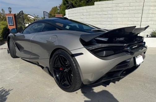 2019 McLaren 720S Base