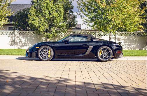 2024 Porsche 718 Spyder RS