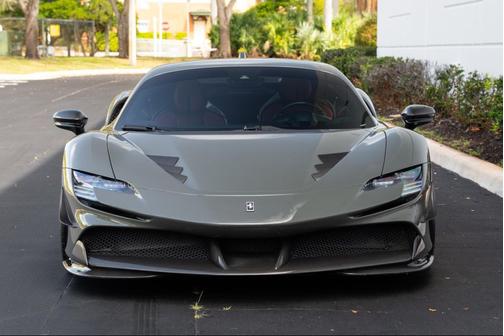 2022 Ferrari SF90 Stradale Coupe