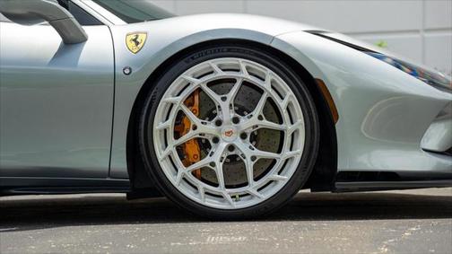 2020 Ferrari F8 Tributo Base