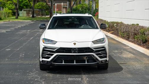 2021 Lamborghini Urus SUV