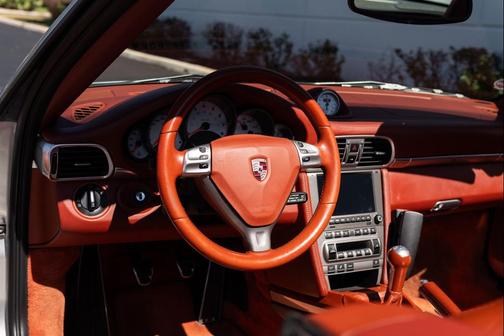 2006 Porsche 911 911 Carrera Cabriolet