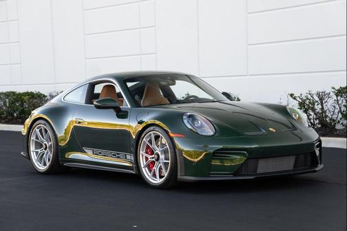 2026 Porsche 911 GT3 w/Touring Package
