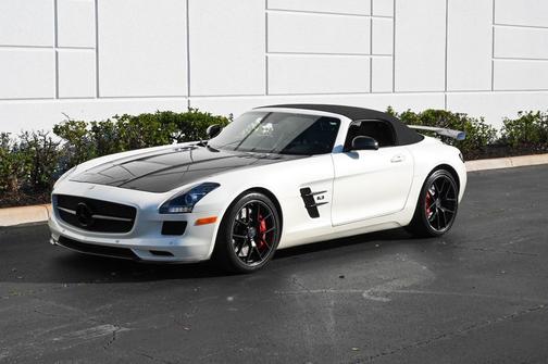 2015 Mercedes-Benz SLS AMG GT Final Edition