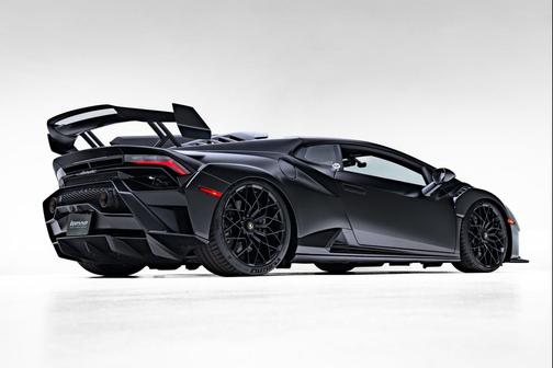 2022 Lamborghini Huracan STO Coupe