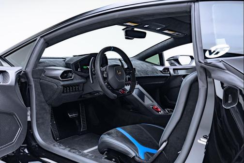 2022 Lamborghini Huracan STO Coupe