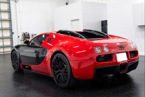 2008 Bugatti Veyron 16.4 Coupe