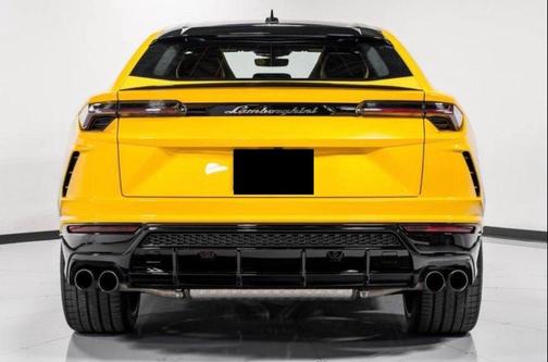 2021 Lamborghini Urus SUV