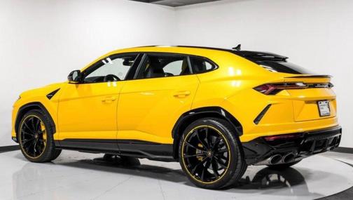 2021 Lamborghini Urus SUV
