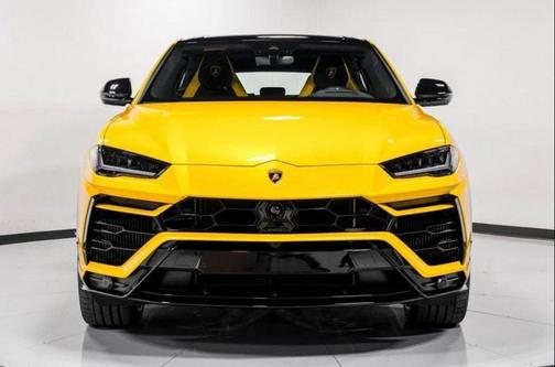 2021 Lamborghini Urus SUV