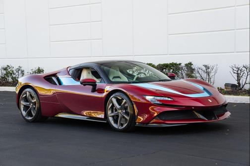Rosso Libano 2024 Ferrari SF90 Spider Convertible