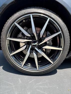 2019 Aston Martin DB11 V8