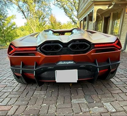 2024 Lamborghini Revuelto Coupe