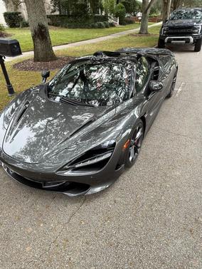 2020 McLaren 720S Base