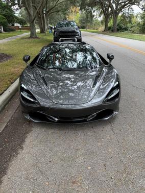 2020 McLaren 720S Base