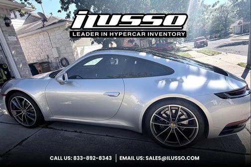 2021 Porsche 911 Carrera