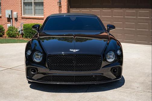 Onyx Metallic 2020 Bentley Continental GT V8