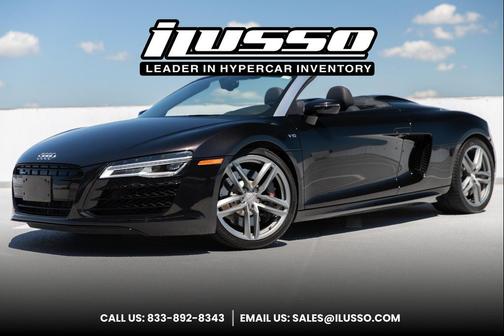 Black 2014 Audi R8 5.2