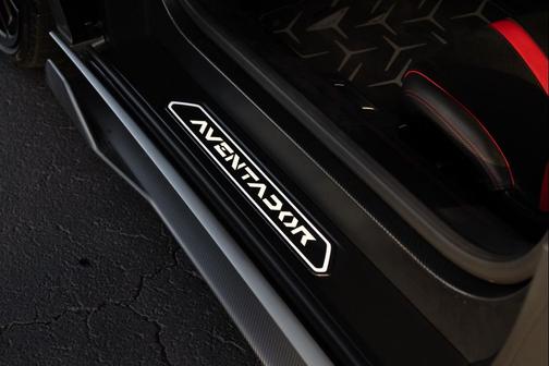 2019 Lamborghini Aventador SVJ LP 770-4 SVJ