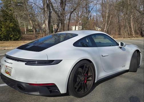 2022 Porsche 911 Carrera GTS