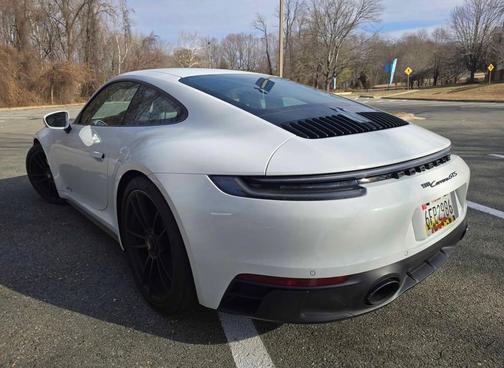 2022 Porsche 911 Carrera GTS