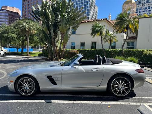 2012 Mercedes-Benz SLS AMG Base
