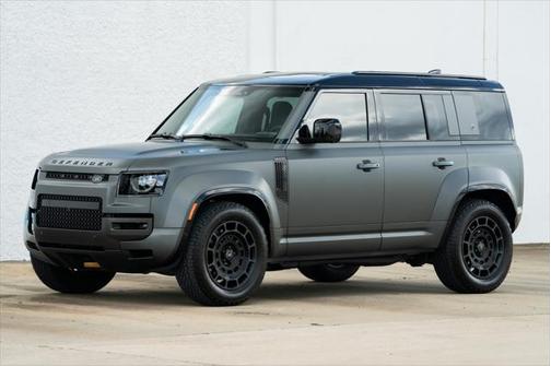 2025 Land Rover Defender P635 OCTA Edition One