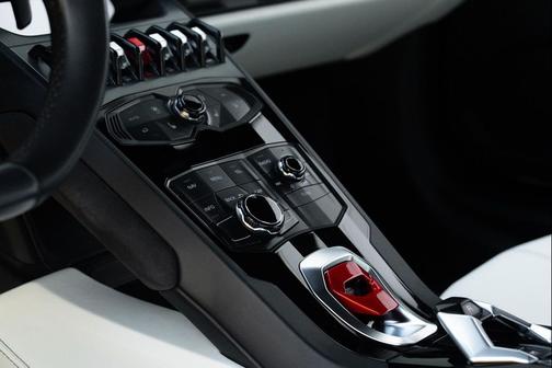 2016 Lamborghini Huracan LP610-4