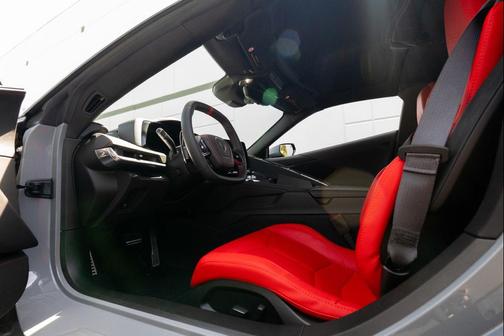 2025 Chevrolet Corvette Stingray w/1LT