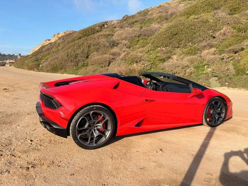2019 Lamborghini Huracan LP580-2S