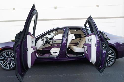 2021 Rolls-Royce Ghost Sedan