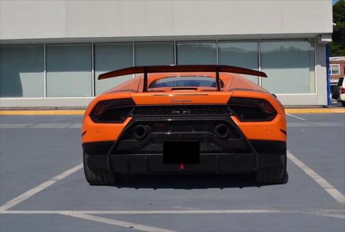 2018 Lamborghini Huracan Performante