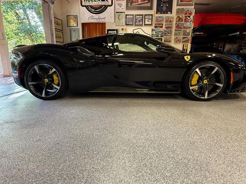 2021 Ferrari SF90 Stradale Coupe