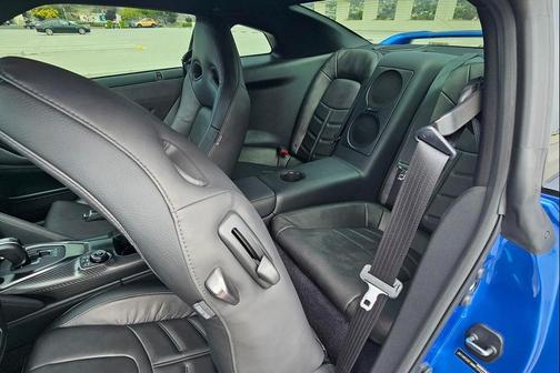 2021 Nissan GT-R Premium Dual-clutch 6-Speed Transmission