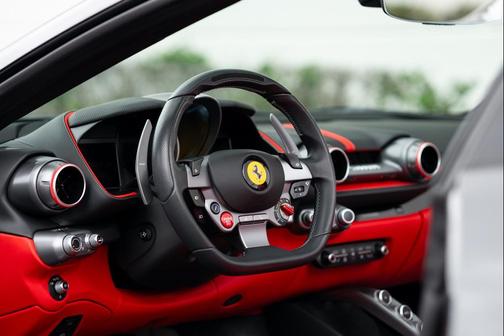 2022 Ferrari 812 GTS Convertible