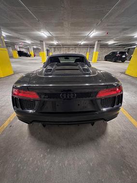 2017 Audi R8 5.2 V10