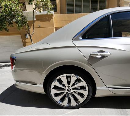 2022 Bentley Flying Spur V8