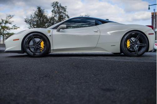 2012 Ferrari 458 Italia Base